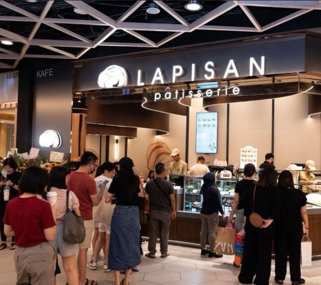 Lapisan Patisserie kini berstatus Halal Jakim