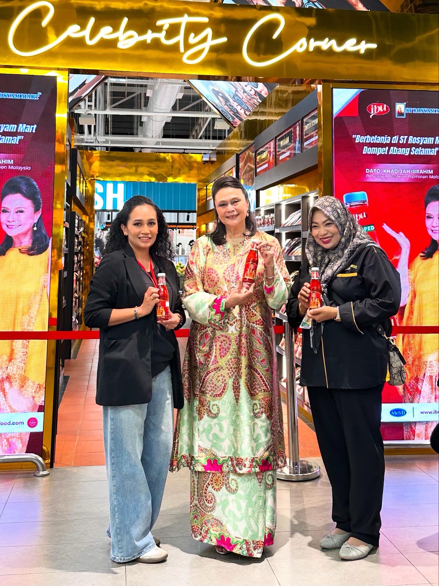 PELANCARAN SOS CILI IBU OLEH DATO’ KHADIJAH IBRAHIM ST ROSYAM MART, JALAN KEBUN