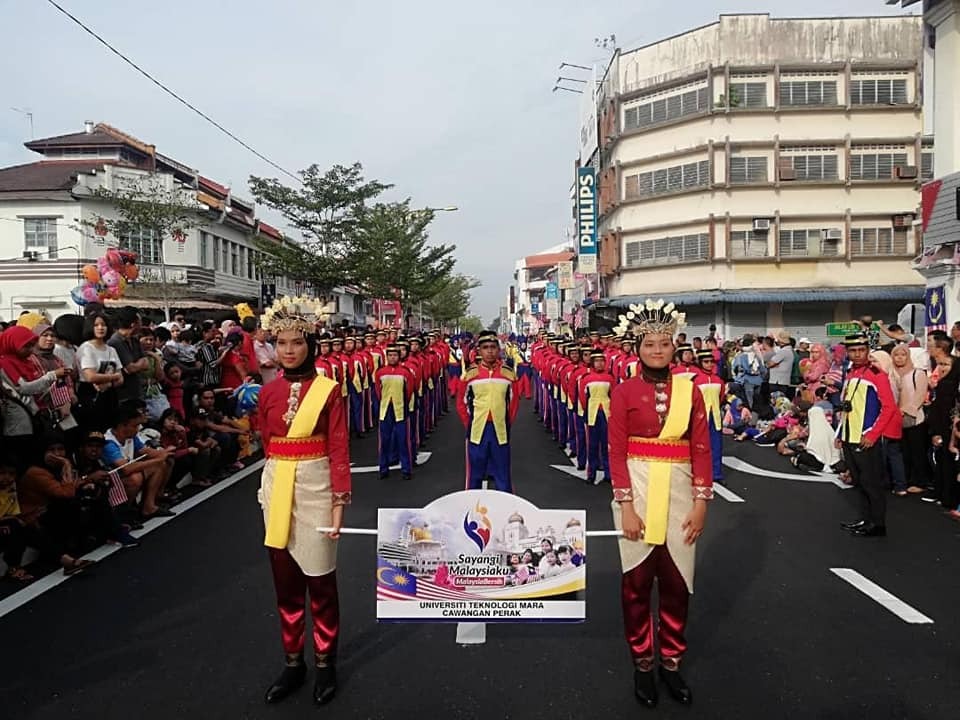 Fesyen Sebagai Simbol Patriotisme Malaysia: Gaya Kita, Jiwa Kita