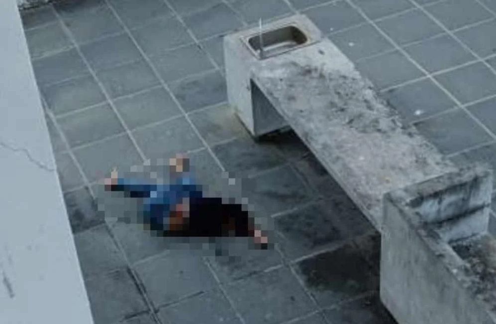 Remaja 15 tahun parah jatuh kondominium