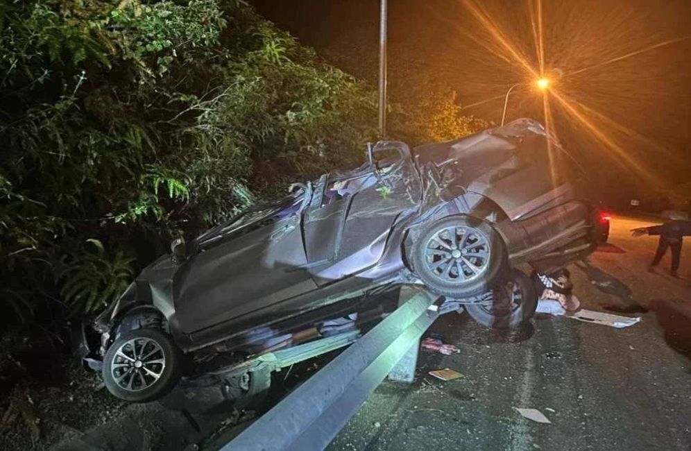 Wanita maut kereta terbabas dipandu abang kandung – Lenggong